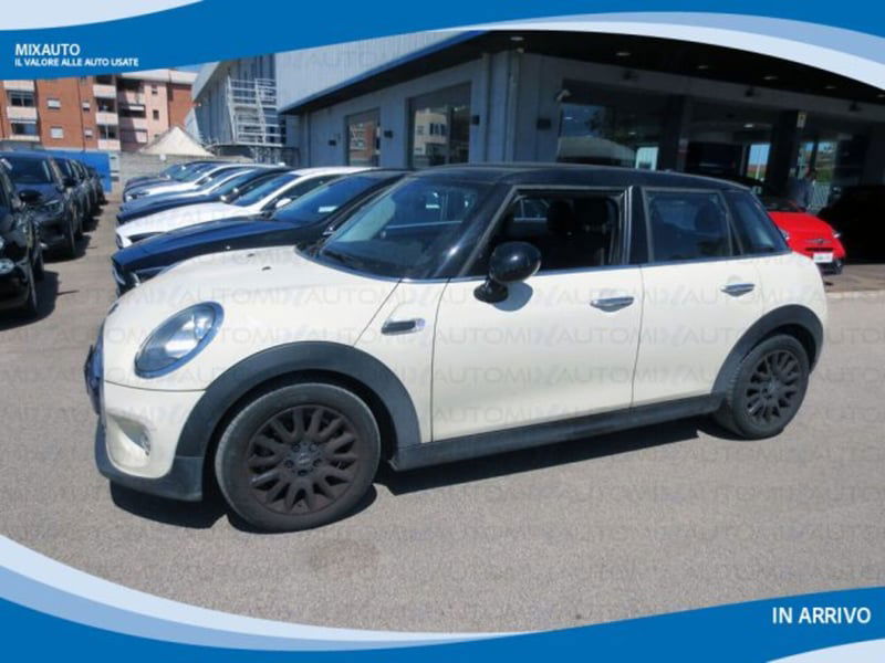 MINI Mini 1.5 Cooper D Business 5 porte