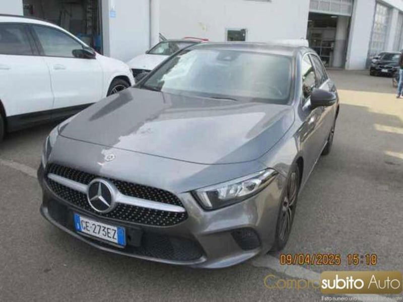 Mercedes-Benz Classe A Sedan 180 d Automatic 4p. Premium
