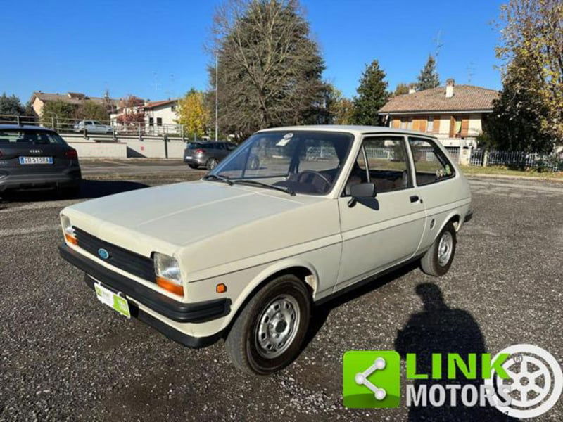 Ford Fiesta 900