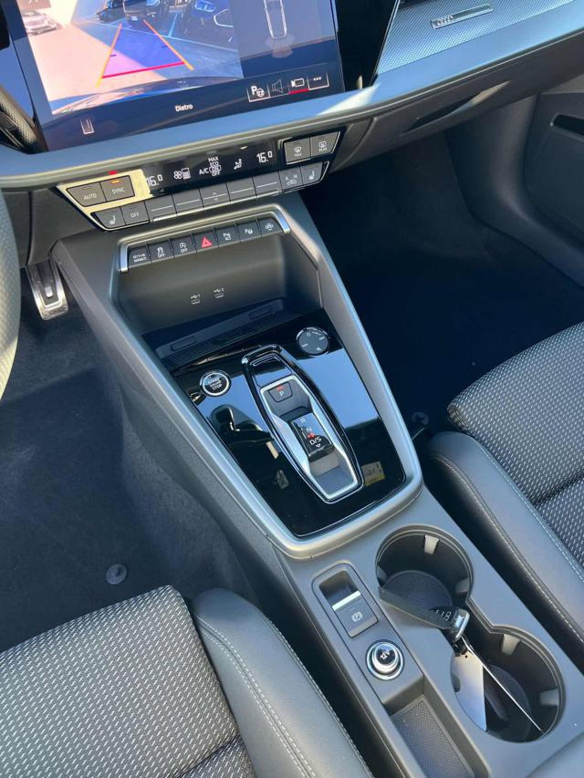 Audi A3 Sportback 35 TDI S tronic S line edition (15)