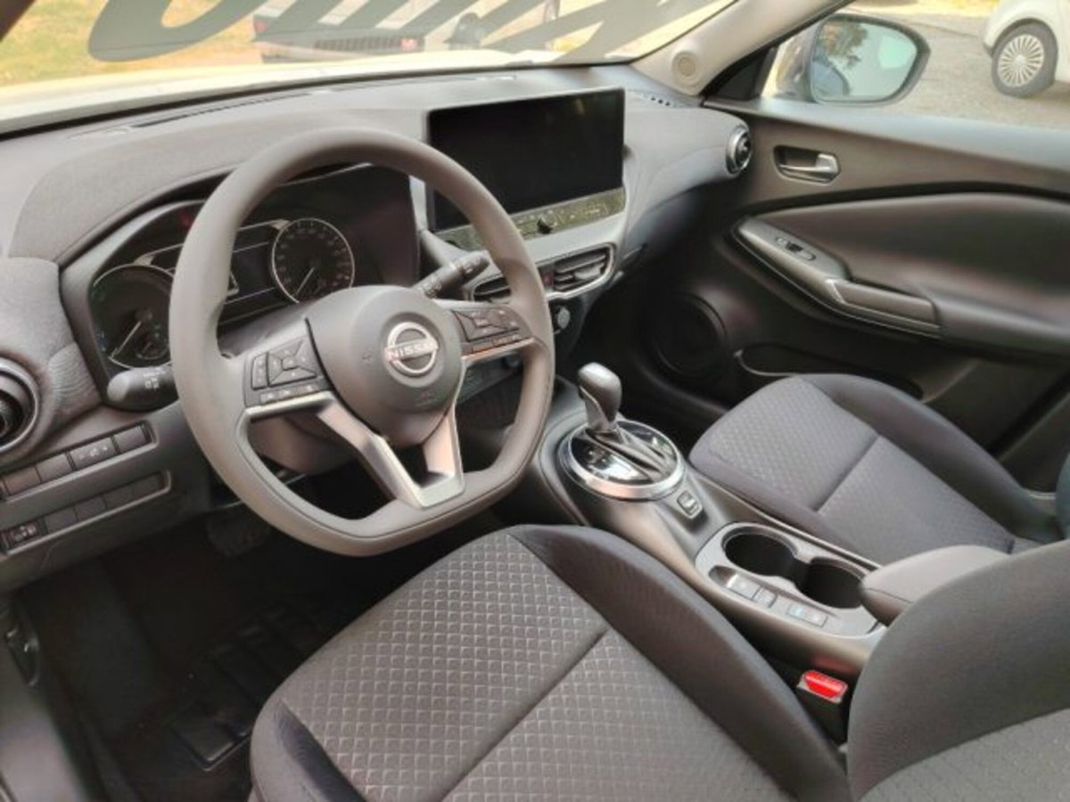 Nissan Juke 1.6 hev Acenta (8)