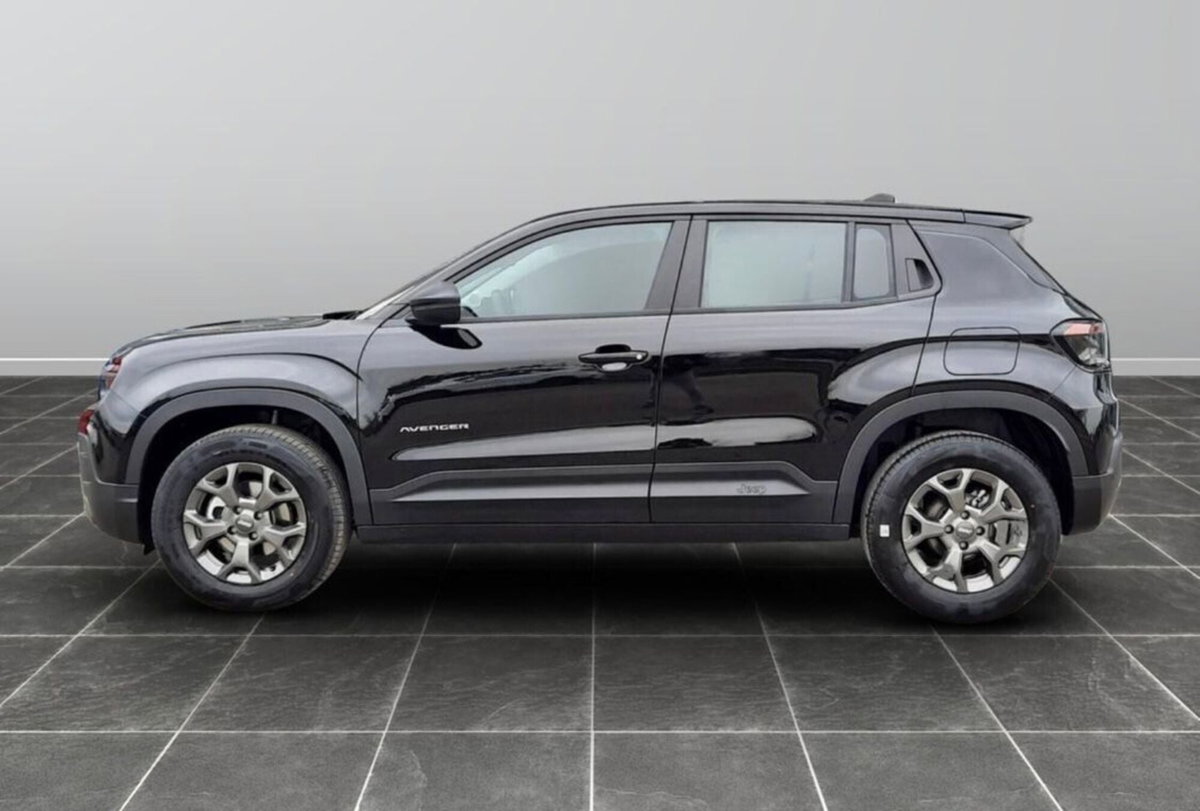 Jeep Avenger 1.2 turbo Longitude fwd 100cv (2)