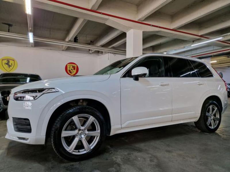 Volvo XC90 B5 (d) AWD Geartronic 7 posti Momentum Pro