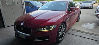 Jaguar XE 2.0 D Turbo 180CV aut. Prestige usata