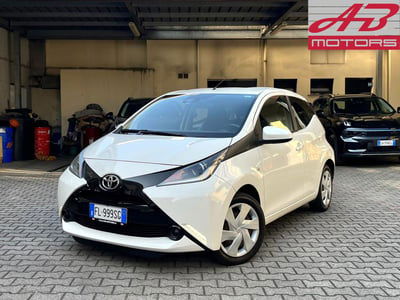 Toyota Aygo 1.0 VVT-i 69 CV 5 porte x-play usata