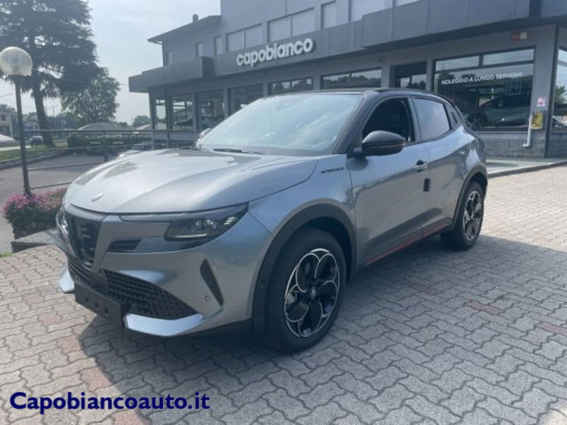 Alfa Romeo Junior elettrica Speciale 156cv