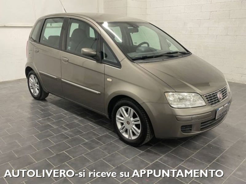 Fiat Idea 1.4 16V BlackEnergy