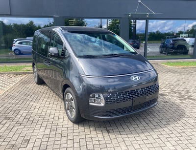 Hyundai Staria 1.6 hev 2wd auto nuova