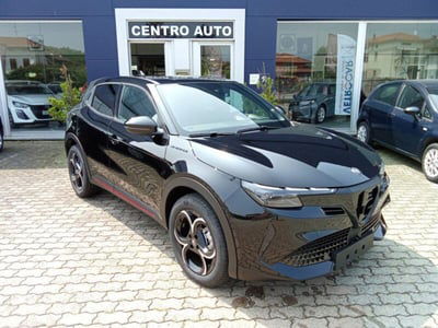 Alfa Romeo Junior 1.2 ibrida Speciale 145cv edct6 nuova