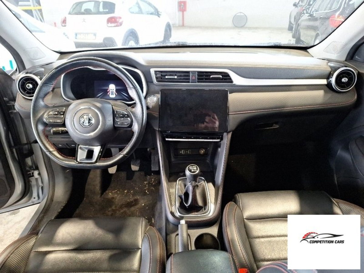 Mg ZS ZS 1.0 Luxury (8)