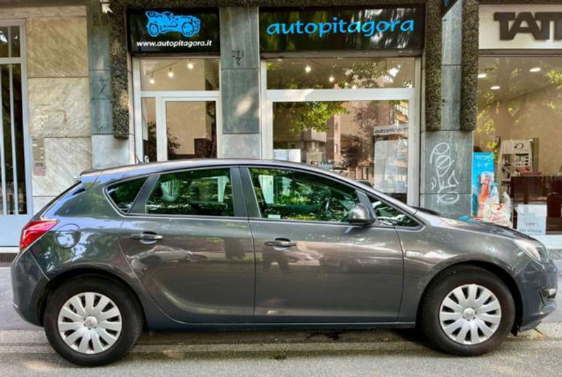Opel Astra 1.4 100CV 5 porte Elective
