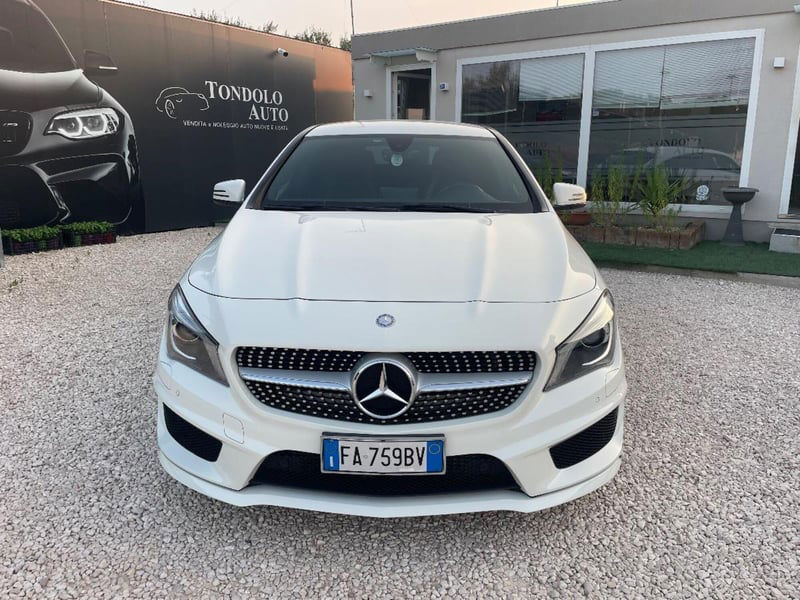 Mercedes-Benz CLA 220 d Automatic Premium Dark Night