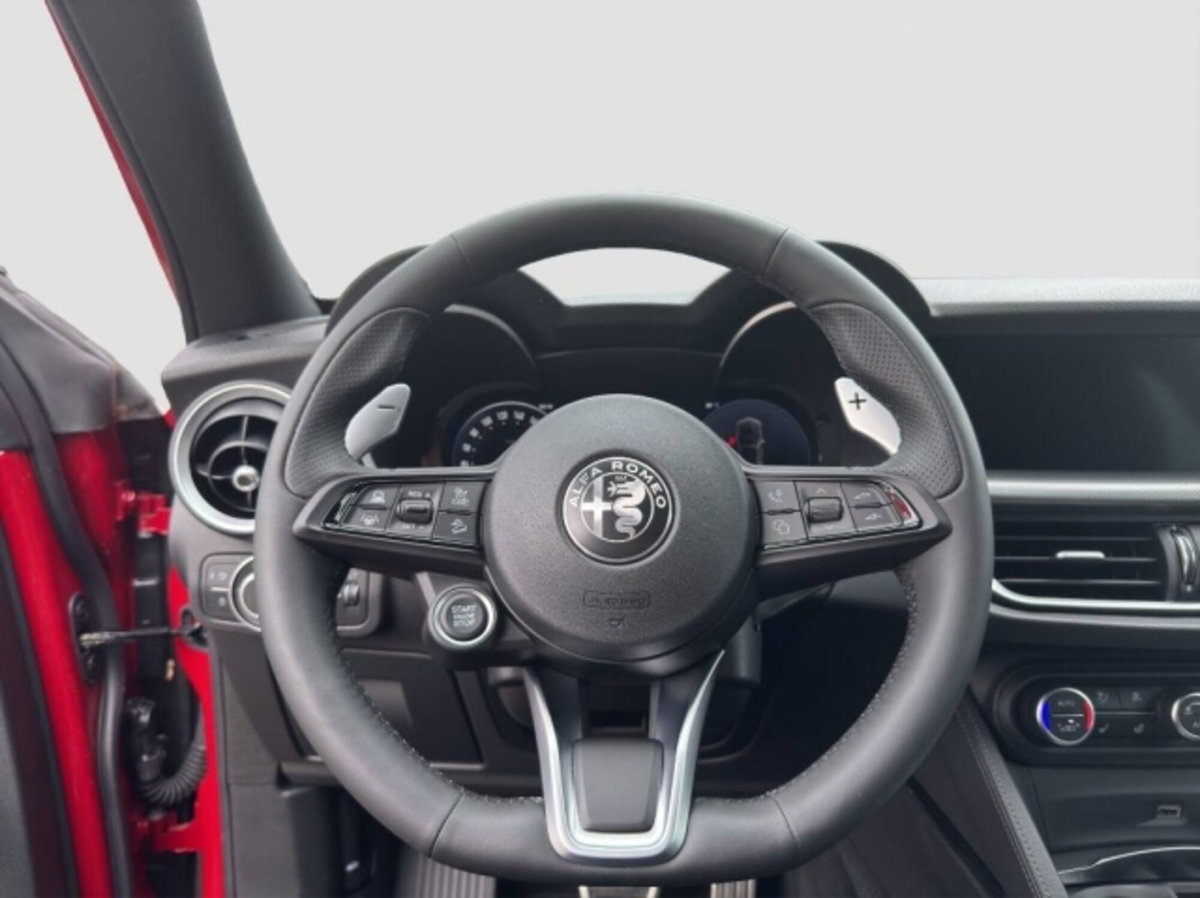 Alfa Romeo Stelvio 2.2 t Veloce Q4 210cv auto (10)