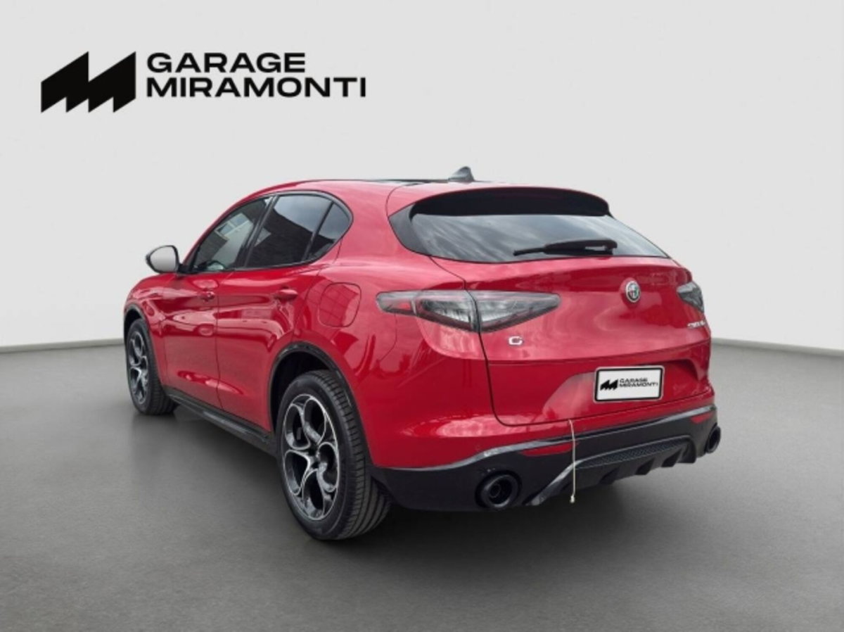 Alfa Romeo Stelvio 2.2 t Veloce Q4 210cv auto (4)