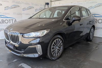BMW Serie 2 Active Tourer 220i  mhev 48V Luxury auto usata