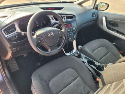 Kia cee'd 1.6 CRDi 110 CV 5 porte Cool (17)