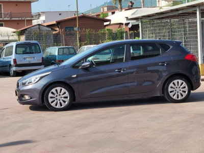 Kia cee'd 1.6 CRDi 110 CV 5 porte Cool (4)