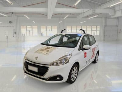 Peugeot 208 82 5 porte Active usata