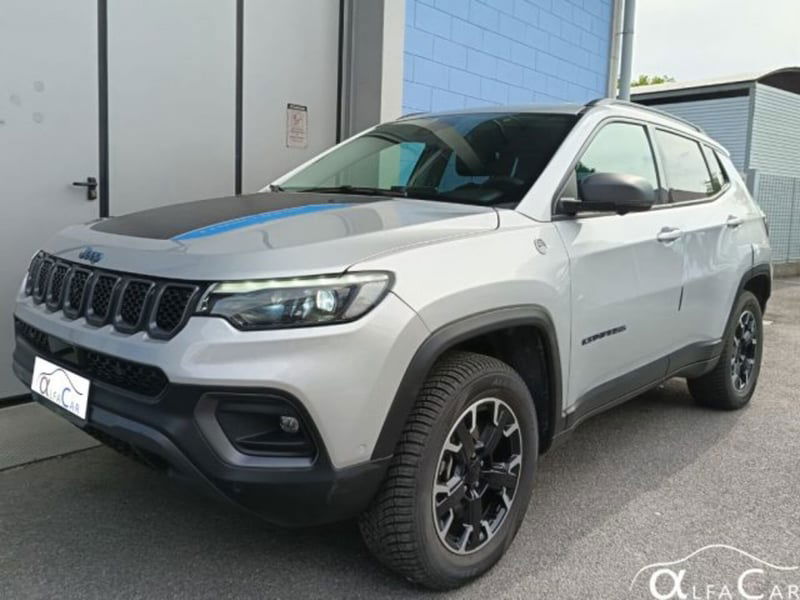 Jeep Compass 1.3 T4 240CV PHEV AT6 4xe Trailhawk