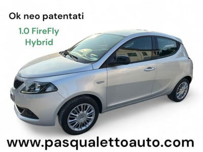 Lancia Ypsilon 1.0 FireFly 5 porte S&S Hybrid Silver Plus usata