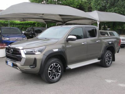 Toyota Hilux 2.8 D A/T 4WD porte Double Cab Executive usato