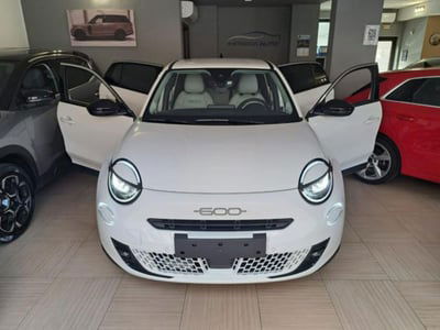 Fiat 600 1.2 hybrid La Prima 145cv auto usata