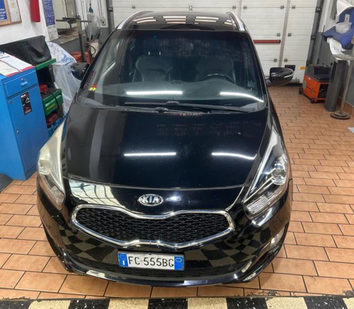Kia Carens 1.7 CRDi 141 CV DCT Stop&Go high tech (2)