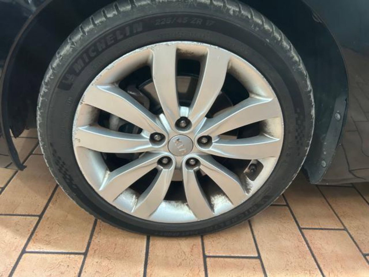 Kia Carens 1.7 CRDi 141 CV DCT Stop&Go high tech (6)