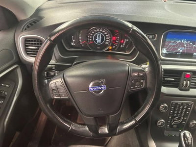 Volvo V40 D2 1.6 Powershift Kinetic (12)