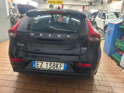 Volvo V40 D2 1.6 Powershift Kinetic (6)