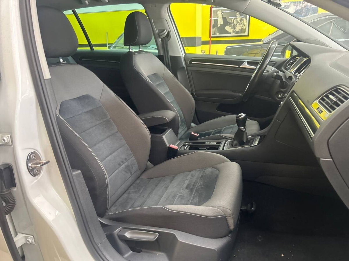 Volkswagen Golf 1.6 TDI 110 CV 5p. Highline BlueMotion Technology (14)