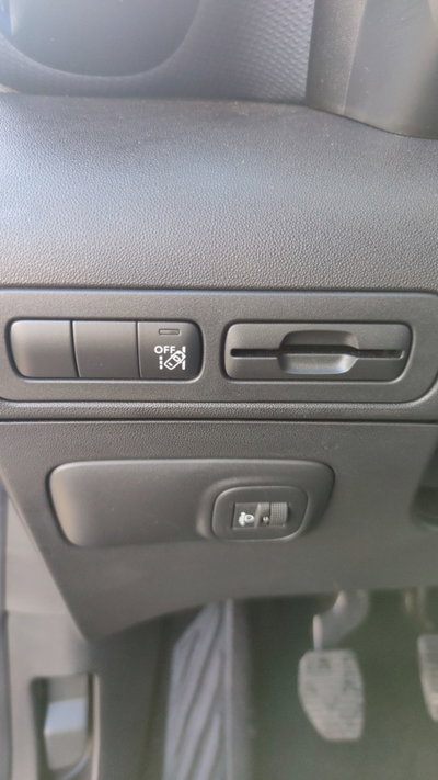 Citroen C3 Aircross BlueHDi 110 S&S Shine Pack (8)