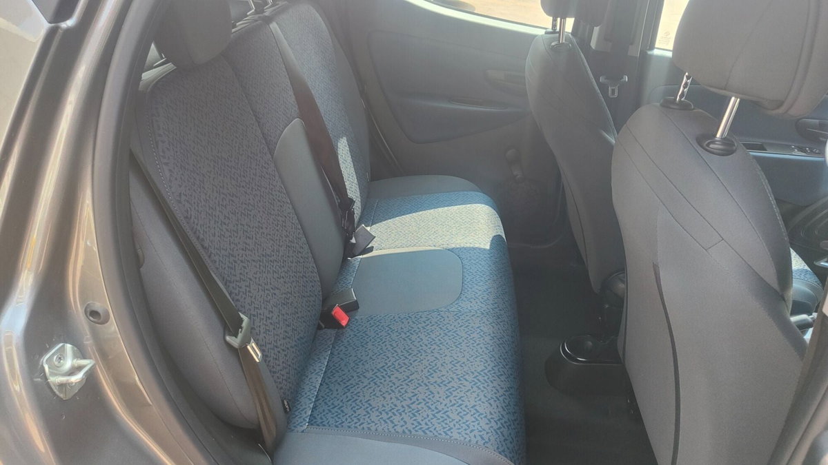 Lancia Ypsilon 1.0 FireFly 5 porte S&S Hybrid Ecochic Silver (9)