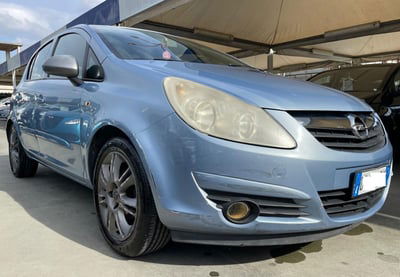 Opel Corsa 1.2 5 porte Enjoy usata
