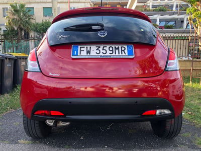 Lancia Ypsilon 1.2 69 CV 5 porte Gold usata