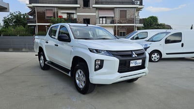 Mitsubishi L200 2.3 D Double Cab 4x4 Easy Select Invite Connect usato