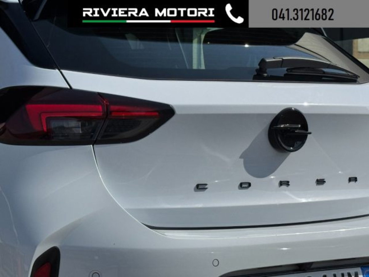 Opel Corsa 1.2 100 CV GS Line (15)
