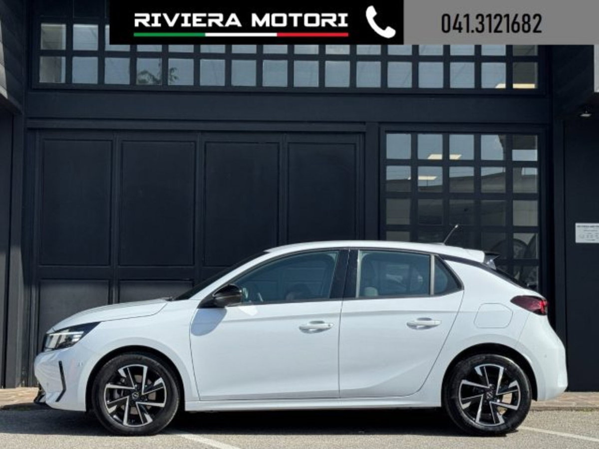 Opel Corsa 1.2 100 CV GS Line (2)