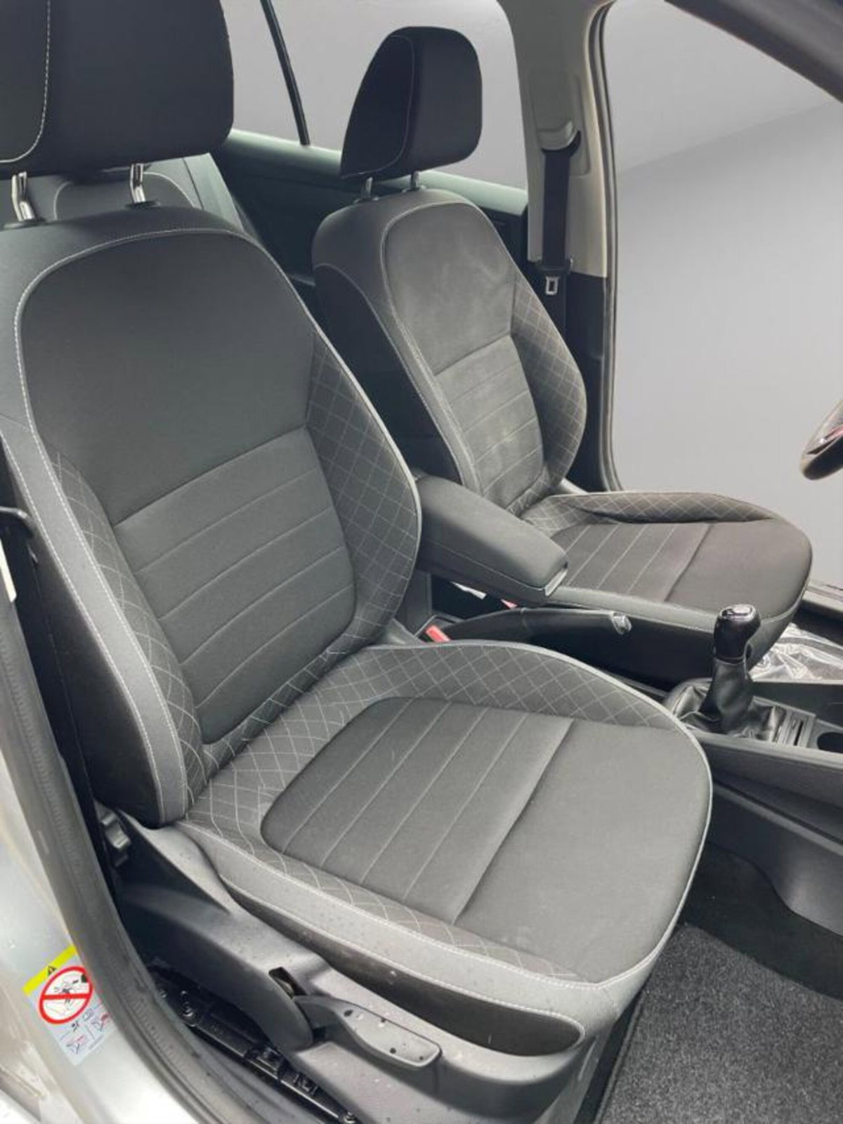 Skoda Fabia Station Wagon 1.0 TSI DSG Wagon Design Edition (13)