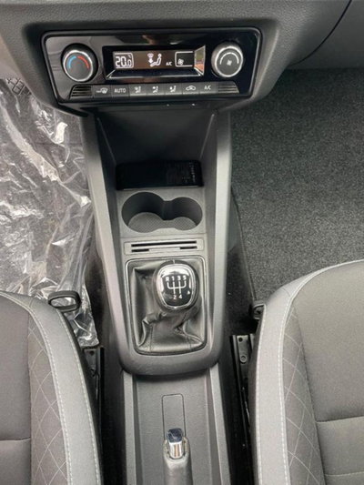 Skoda Fabia Station Wagon 1.0 TSI DSG Wagon Design Edition (8)