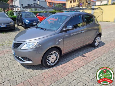 Lancia Ypsilon 1.2 69 CV 5 porte Gold usata