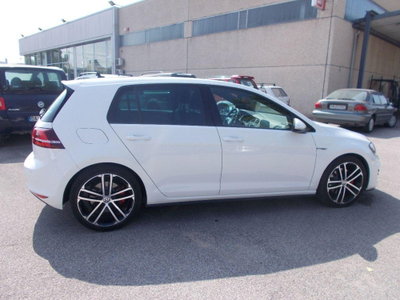 Volkswagen Golf GTD 2.0 TDI 5p. BlueMotion Technology (8)