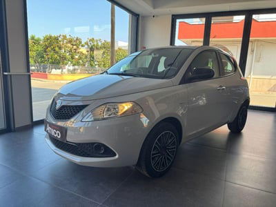 Lancia Ypsilon 1.2 69 CV 5 porte Platinum usata