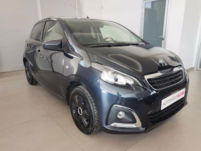 Peugeot 108 82 5 porte Allure usata