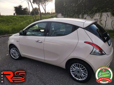 Lancia Ypsilon 1.2 69 CV 5 porte Gold usata