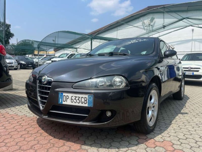 Alfa Romeo 147 1.9 JTD (120) 5 porte Distinctive
