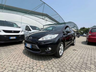 Ford Fiesta 1.4 5 porte Bz.- GPL Titanium usata
