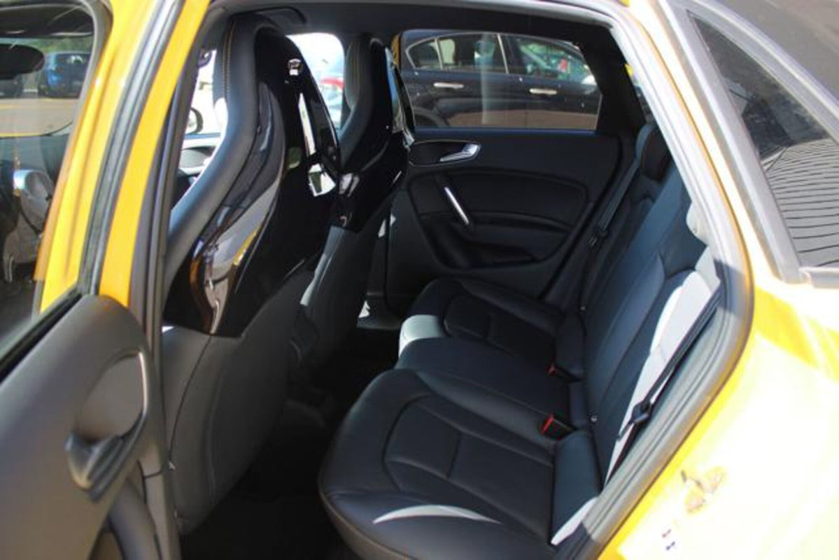 Audi S1 Sportback 2.0 TFSI quattro (10)