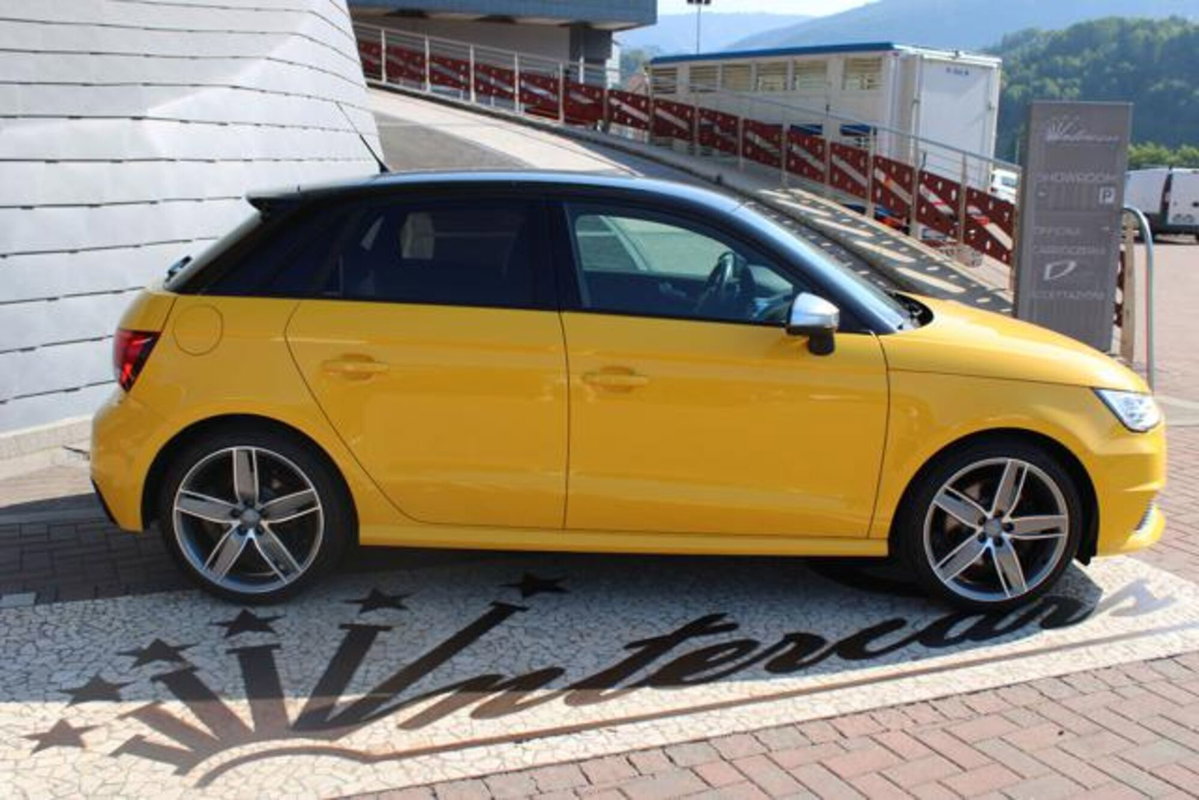 Audi S1 Sportback 2.0 TFSI quattro (5)