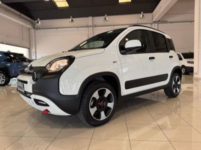 Fiat Panda Cross 1.0 firefly hybrid Cross s&s 70cv 5p.ti usata